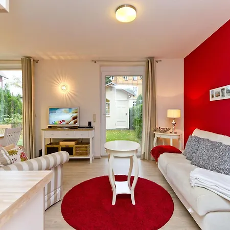Haus Auf Dem Huegel Moderne 08 Apartman *